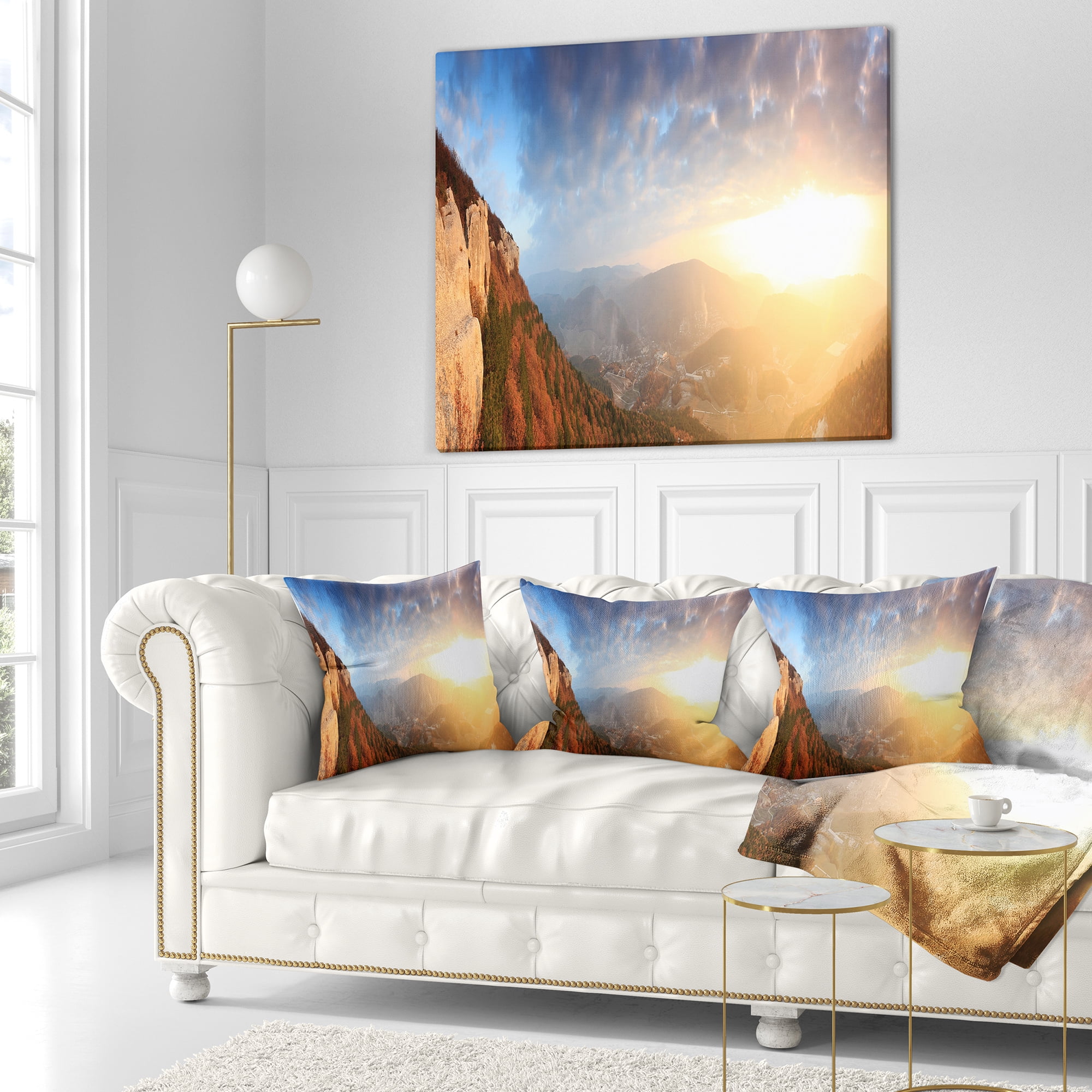 Designart Cave City Eski Kermen - Landscape Photography Throw Pillow - 16x16