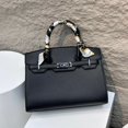 thumbnail image 3 of Bolso de mano de alta gama para mujer, nuevo bolso clásico de platino que combina con todo, bolso bandolera informal para mujer, 3 of 5