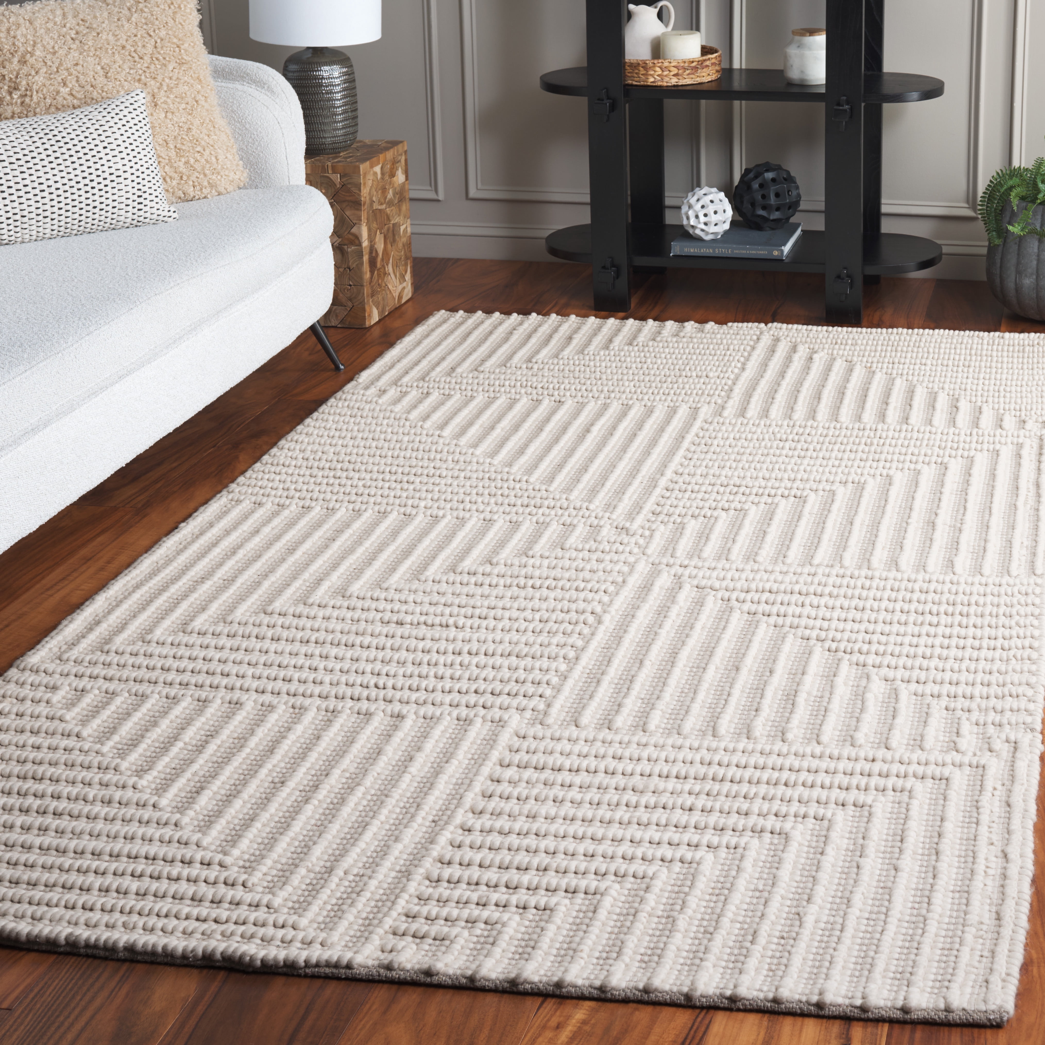 SAFAVIEH Natura Lucina Geometric Area Rug, Ivory, 4' x 6'