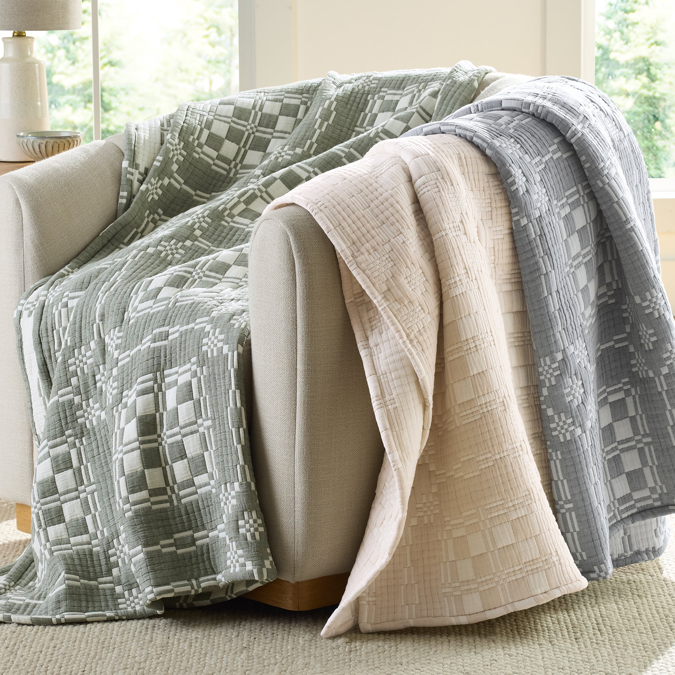 Better Homes & Gardens Papyrus Beige Woven Gauze Jacquard 50x72' Throw