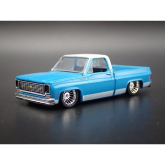 M2 Machines 1973 Chevrolet Cheyenne 10 Diecast Truck, Dark Blue