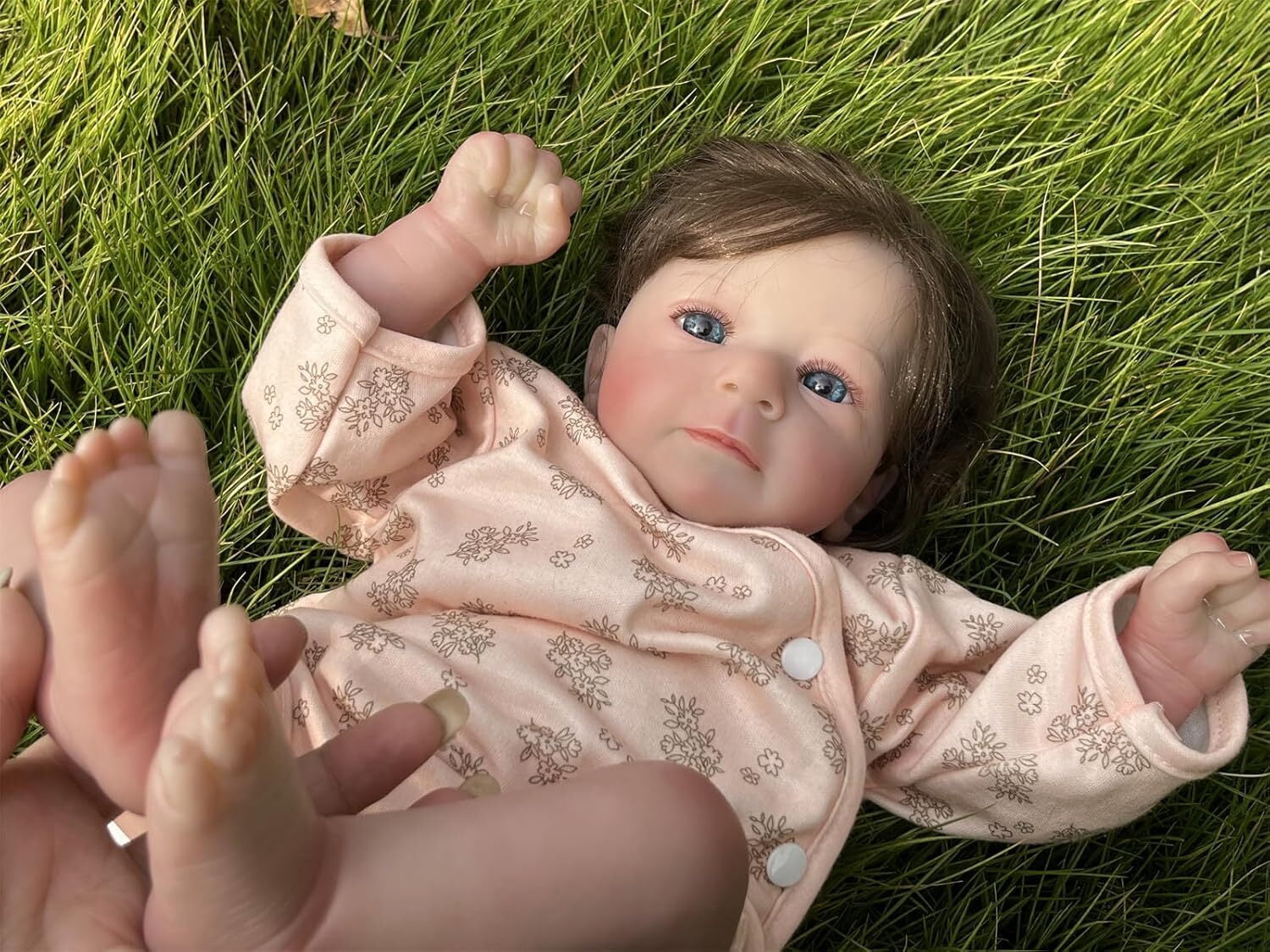 Lifelike Reborn Baby Dolls -19 inch Realistic Newborn Baby Dolls, Soft Cloth Body Baby Dolls with Accessories Birthday Gift for Kids Age 3 +