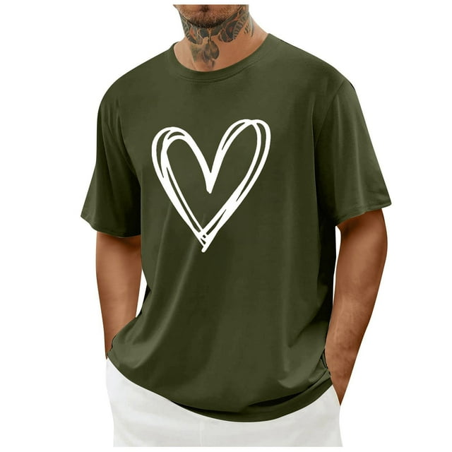 Tops para hombre, blusas y camisas de cuello redondo y manga corta para hombre. Camiseta/camisa informal de cuello redondo y manga corta con estampado de corazones para hombre. Tops de poliéster para
