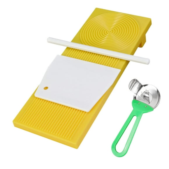 4pcs Board Set Spaghetti Macaroni Pasta Board Paddle Pasta Stripper Kitchen Supplies with Roller Scraper Noodles Cutter