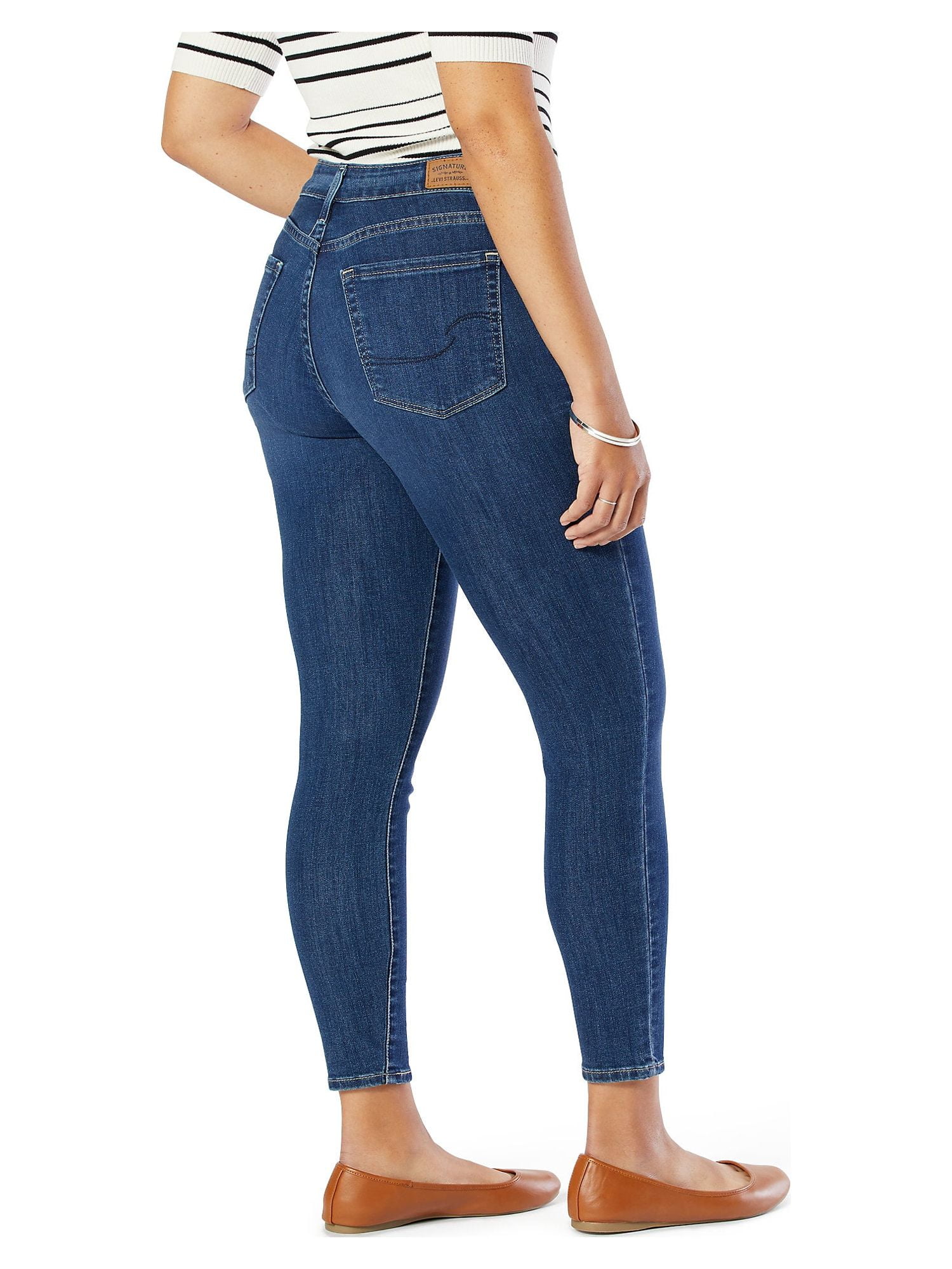 Signature by Levi Strauss & Co. Women's Mid Rise Skinny Cropped Jeans