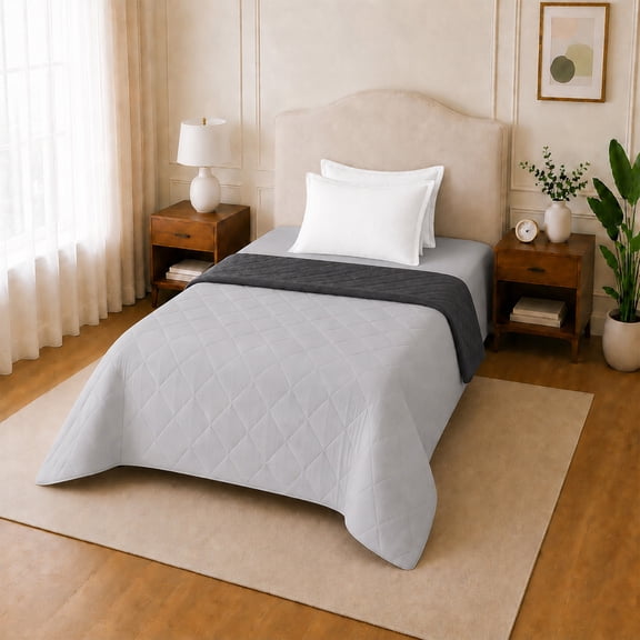 Loomsnest Diamond Quilted Twin Comforter, All Season, Soft, Lightweight, Reversible Down Alternative Duvet Insert (Light Gray & Dark Gray)