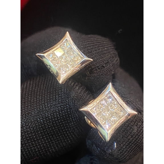 Pave 0.98 Cts Princess Cut Diamonds Unisex Hip Hop Stud Earrings In Hallmark 14K Multi-Tone Gold