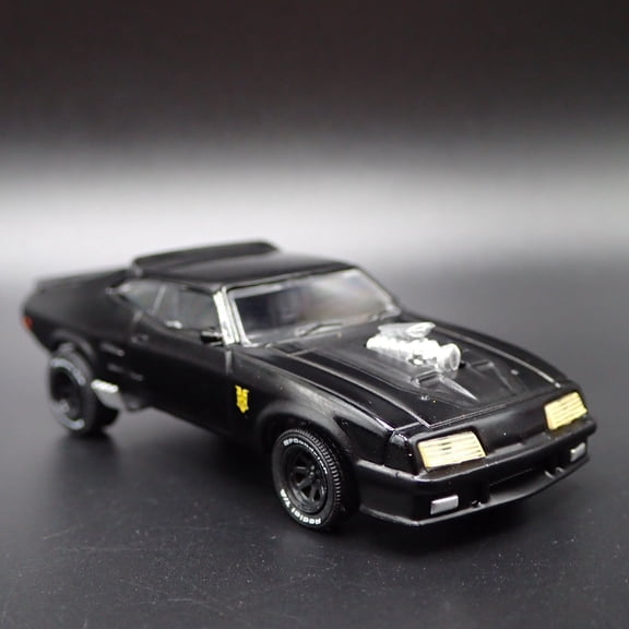Open Box 1973 FORD FALCON XB MAD MAX RARE 1:64 COLLECTIBLE DIORAMA DIECAST MODEL CAR