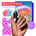 thumbnail image 4 of Kit de esmaltes de uñas en gel Beetles, 69 unidades con luz UV, 35 colores, 4 of 8