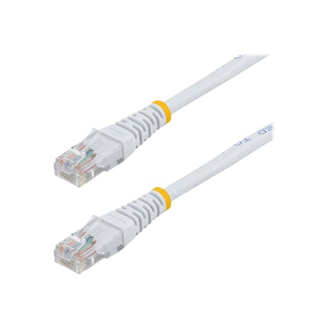 StarTech.com Cat5e Ethernet Cable - 2 Pieds - White - Patch Cable - Molded Cat5e Cable - Short Network Cable - Ethernet Cord - Cat 5e Cable - 2 Pieds (M45PATCH2WH) - Patch Cable - RJ-45 (m) à RJ-45 (m) - 2 Pieds - UTP - Cat 5e - Molded - White