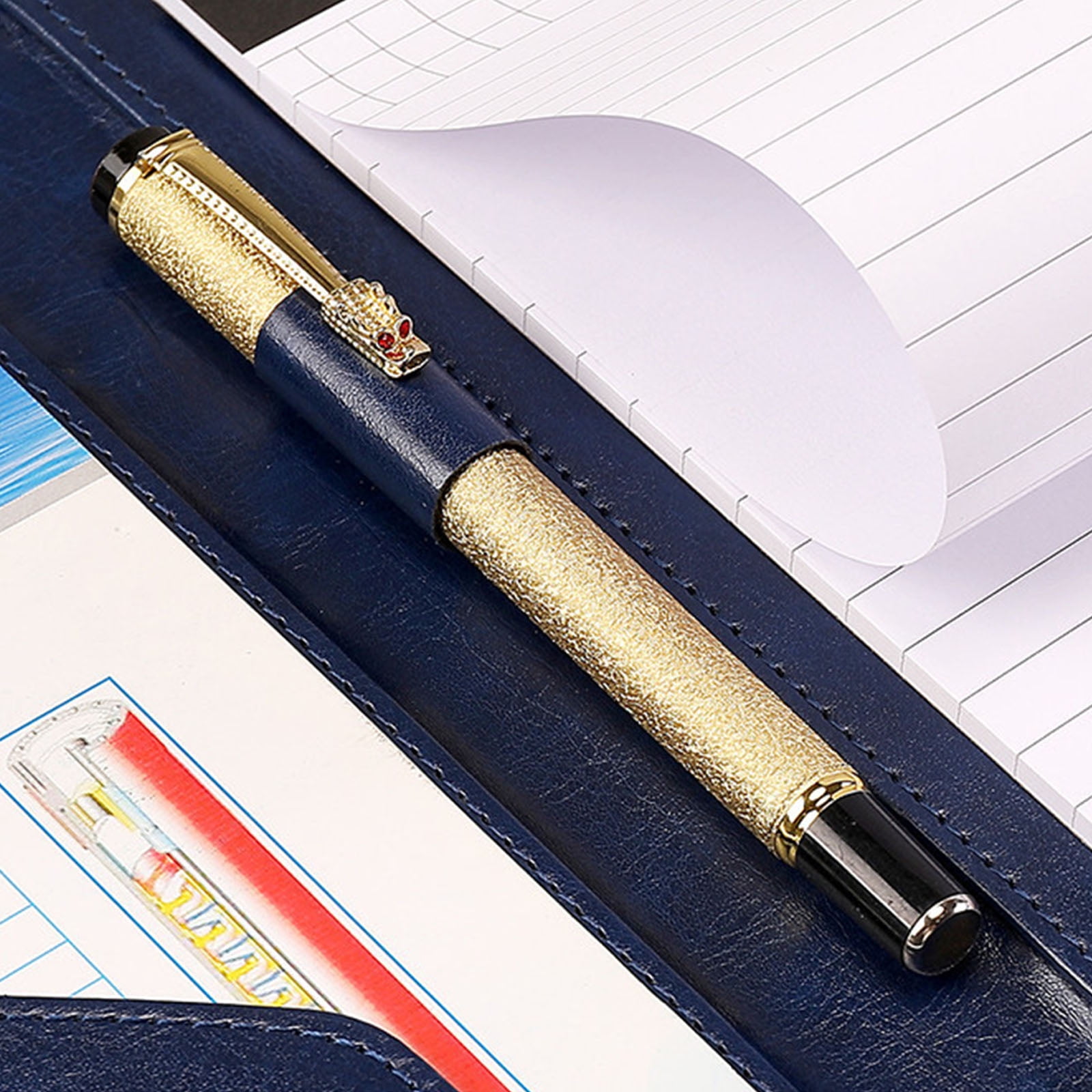Multifuntional Clipboard with Integrated Storage for Pen and Cards Suitable for Meetings and Daily Office Tasks