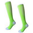 thumbnail image 1 of Dinheiro Calcetines de compresión para correr de 20 a 30 mmHg para hombres y mujeres, color verde, 1 of 5