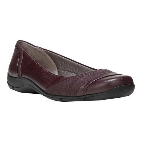 women's life stride dig flat