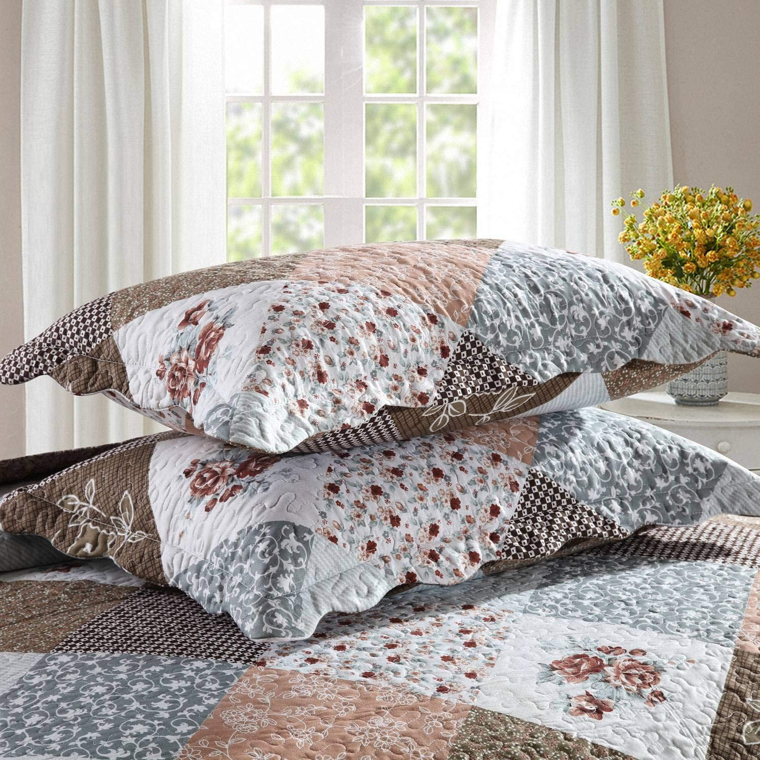 WannaToo Floral Bedding Set Mocha Rose Splicing Microfiber Double Stitching Quilts, King-Reversible