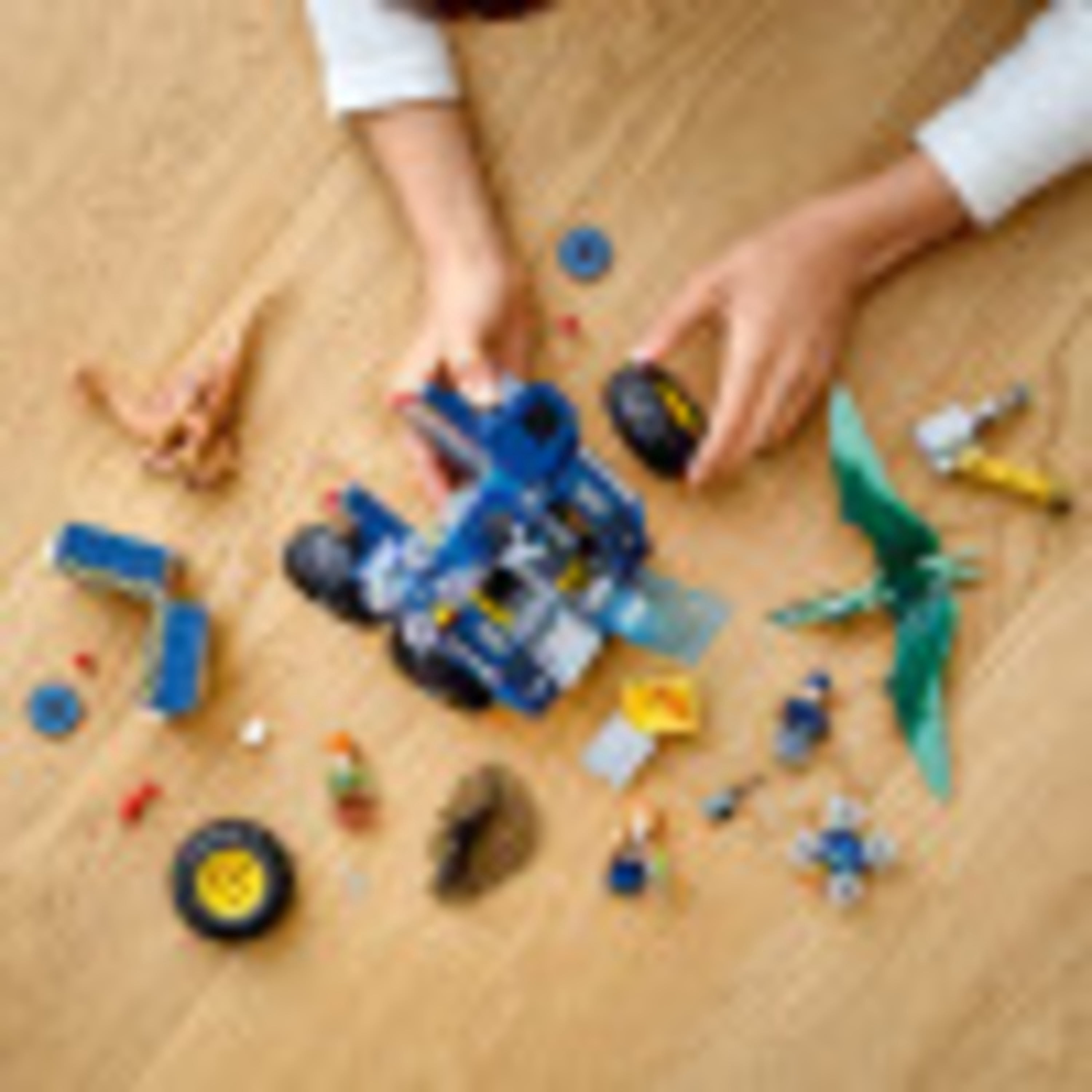 LEGO - Jurassic World - Galliminimus and Pteranodon Breakout