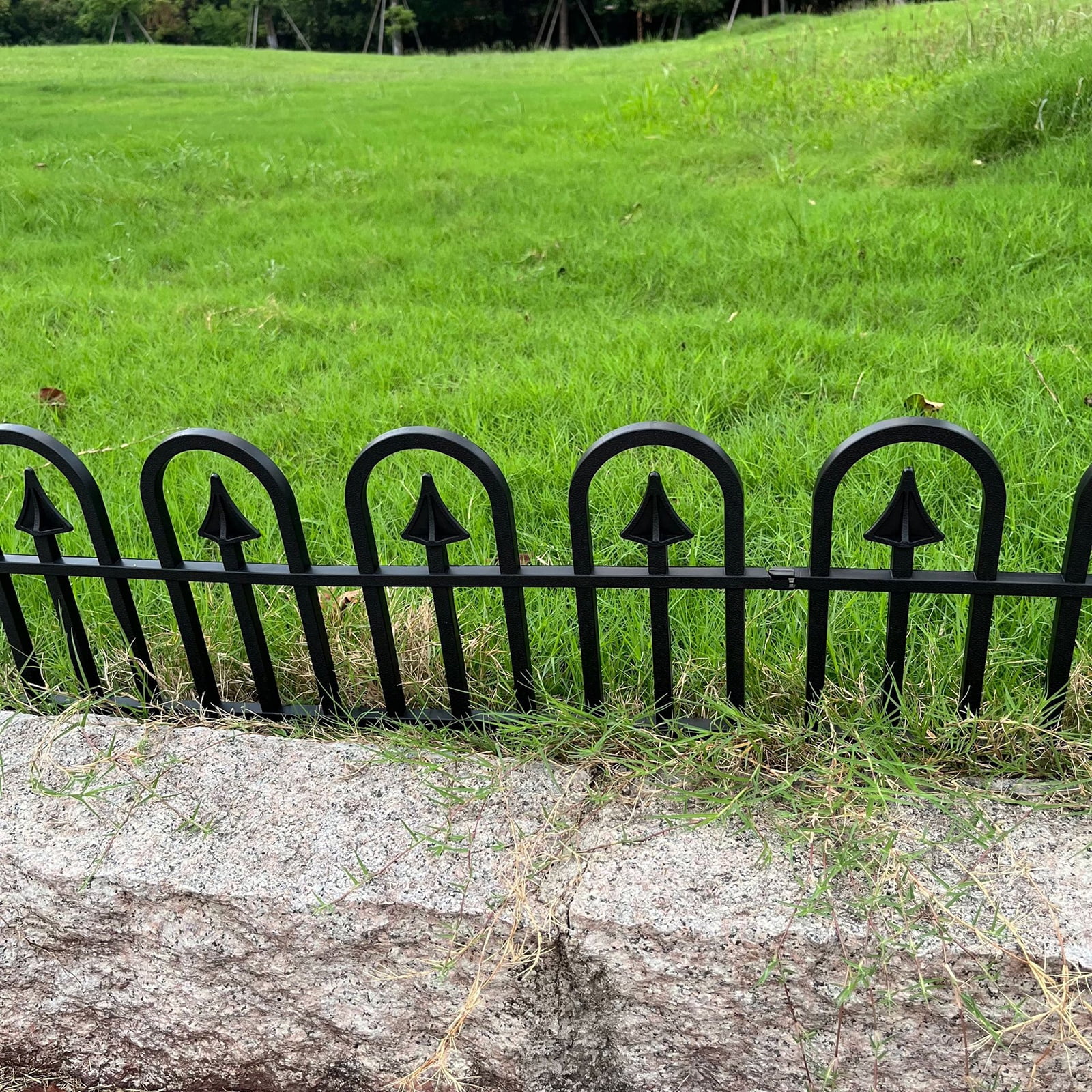 5Pcs Black Garden Fence Decorative Panels Border Edging for Grass Lawns Flower Beds Garden Outdoor
