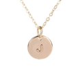 thumbnail image 4 of Pendentif Rond en Forme de Pièce Collier Disque Alphabet Chaîne de Cou Femme Cadeau Bijou Féminin, 4 of 8