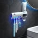 thumbnail image 1 of Portacepillos de dientes con esterilización ultravioleta inteligente Portacepillos de dientes familiar multifuncional Juego de montaje en pared sin perforación, 1 of 4