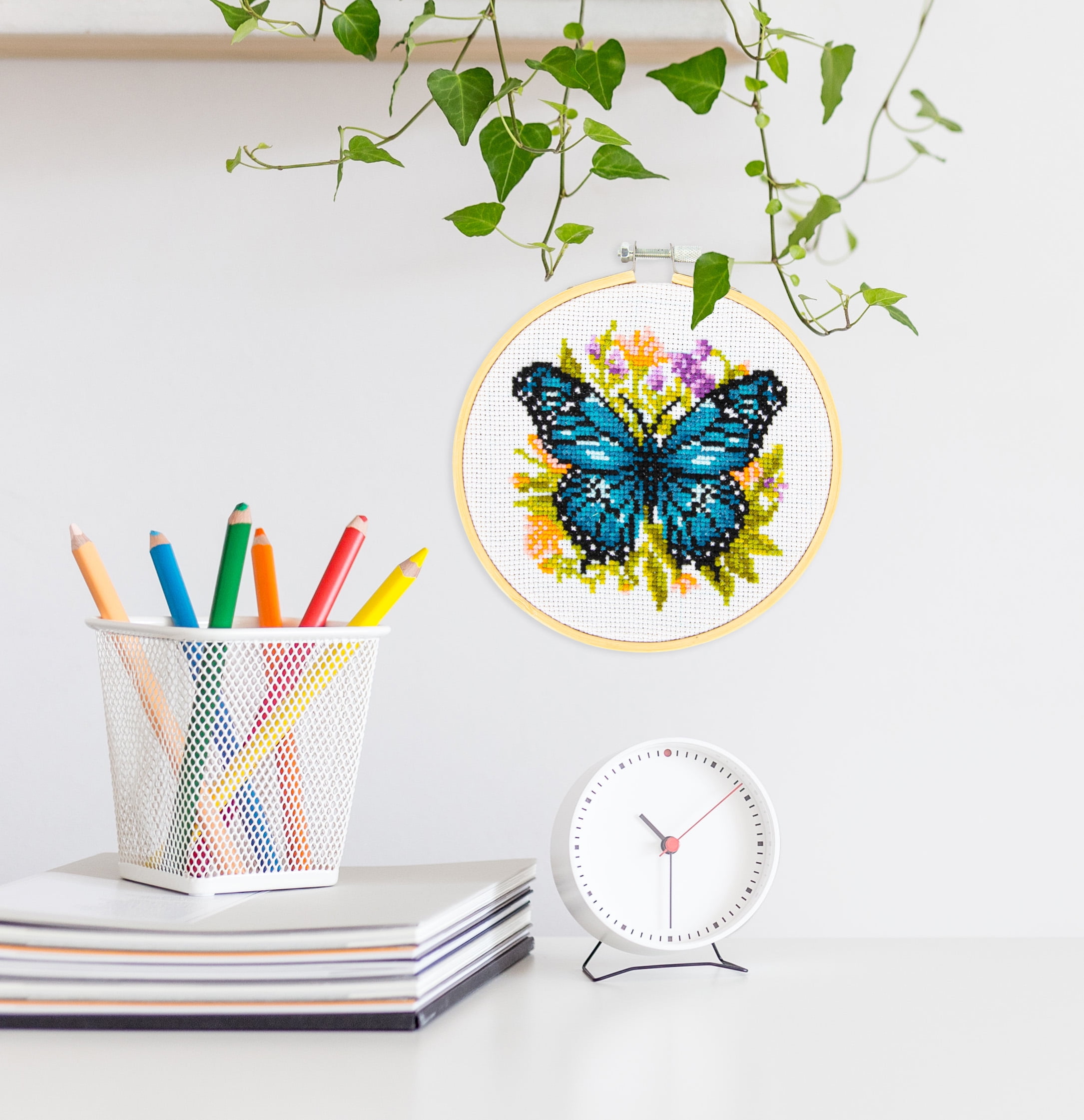 DIAMOND DOTZ® Blue Butterfly Special Edition No-Count Cross Stitch Kit - 5" Round