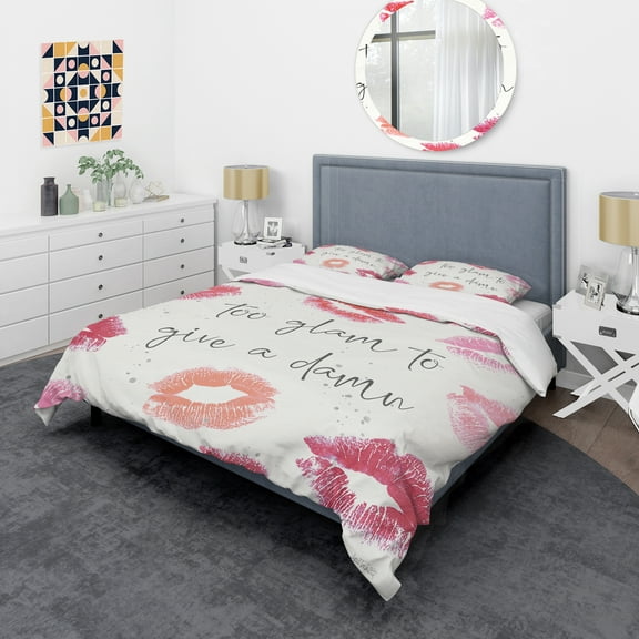Designart 'Glam Chic Accents VII' Glam/Teenage Duvet Cover Set