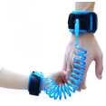 thumbnail image 2 of Zooawa - Muñequera antipérdida, correa para niños pequeños, correas para niños, arnés de seguridad para muñecas para bebés, correa de seguridad para niños pequeños para viajes al aire libre, 4,9 pies/1,5 m, azul Zhivalor  CQ420-3, 2 of 4
