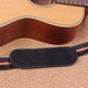 thumbnail image 4 of sweethay Almohadilla antideslizante para correa de guitarra, protección extraíble, repuesto eléctrico acústico, pieza de repuesto, cojín Accesorios para instrumentos musicales, 4 of 6