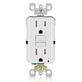 thumbnail image 1 of Salida GFCI Leviton de 15 amperios, autocomprobación, resistente a manipulaciones, color blanco, 1 of 8