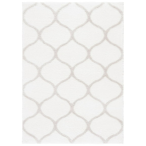 SAFAVIEH Tahoe Thelma Quatrefoil Shag Area Rug, 5' x 7', White/Silver