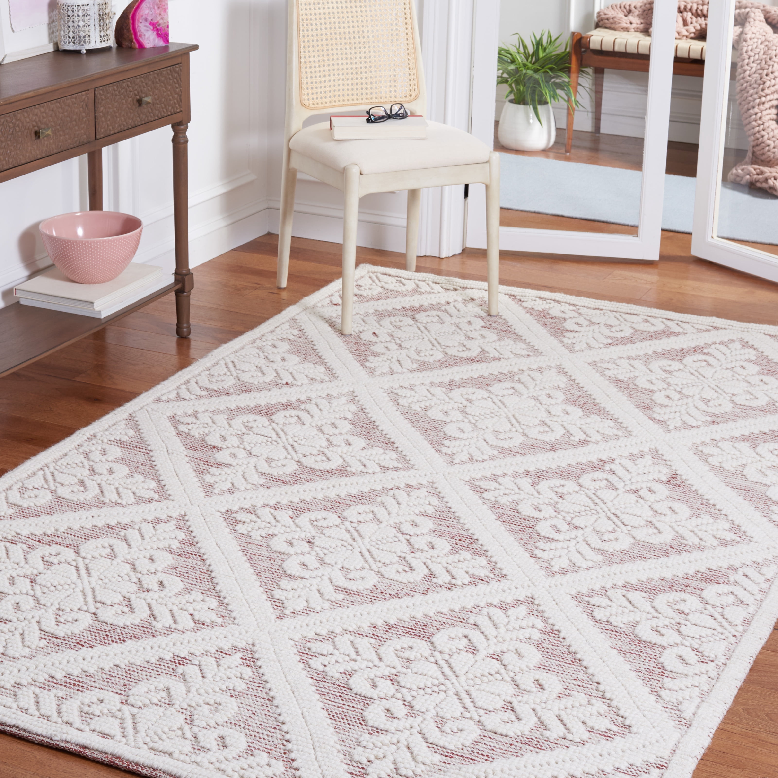 SAFAVIEH Vermont Trinity Floral Geometric Wool Area Rug, Ivory/Red, 4' x 6'