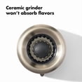 thumbnail image 4 of Molinillo de pimienta OXO Good Grips contorneado sin problemas, 4 of 7