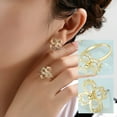 thumbnail image 2 of Xihbxyly Conjunto de Pendientes de Flores de Perla, Joyería de Regalo para Damas, 2 of 7