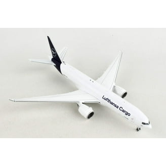 商談品‼️1/200 Air  CRJ-900 mqdefault.jpg