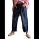 thumbnail image 3 of Pantalones Vaqueros Holgados de para Mujer, de Tiro Bajo, con Parches y Pernera y Bolsillos. Salpicaduras de Tinta L, 3 of 9