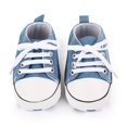 thumbnail image 2 of Zapatillas de Lona para Bebé, Zapatos Deportivos, Material Antideslizante, Estampado de Estrella, Estilo Clásico, Calzado para Primeros Pasos, Adecuados para Niño y Niña Recién Nacido, 2 of 4