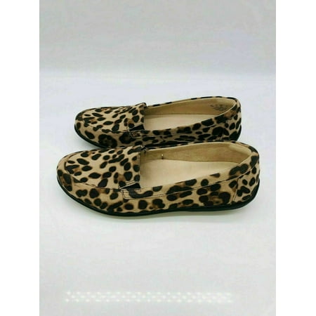 

NWB Soul Naturalizer Women s Kacy Slip On Loafers Flats Shoe Black or Cheetah (6.5 Cheetah)