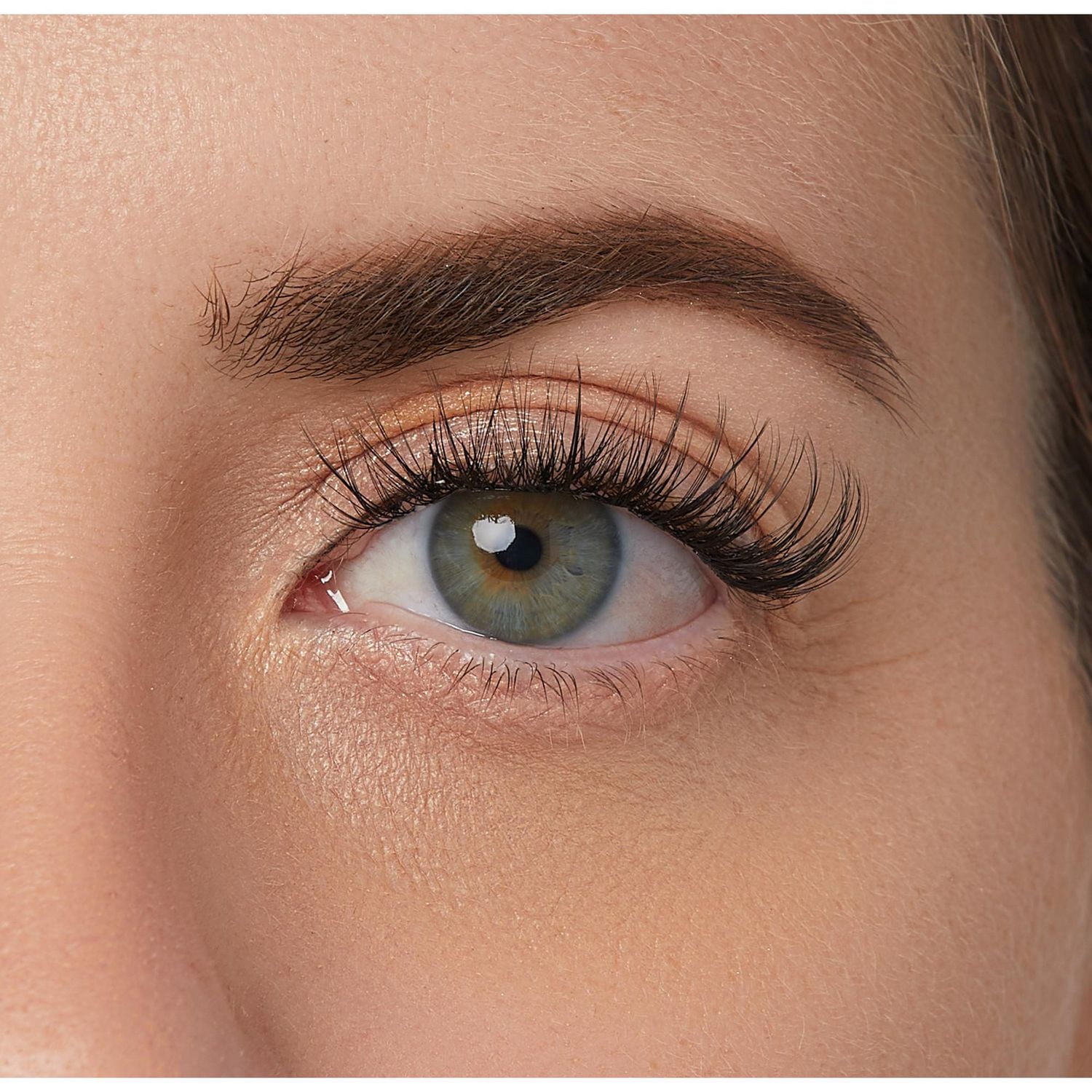 KISS FALSCARA Clear Band, Feathery & Wispy Wisps, Multipack, 24 Clusters., Clear Band, Feathery & Wispy Wisps