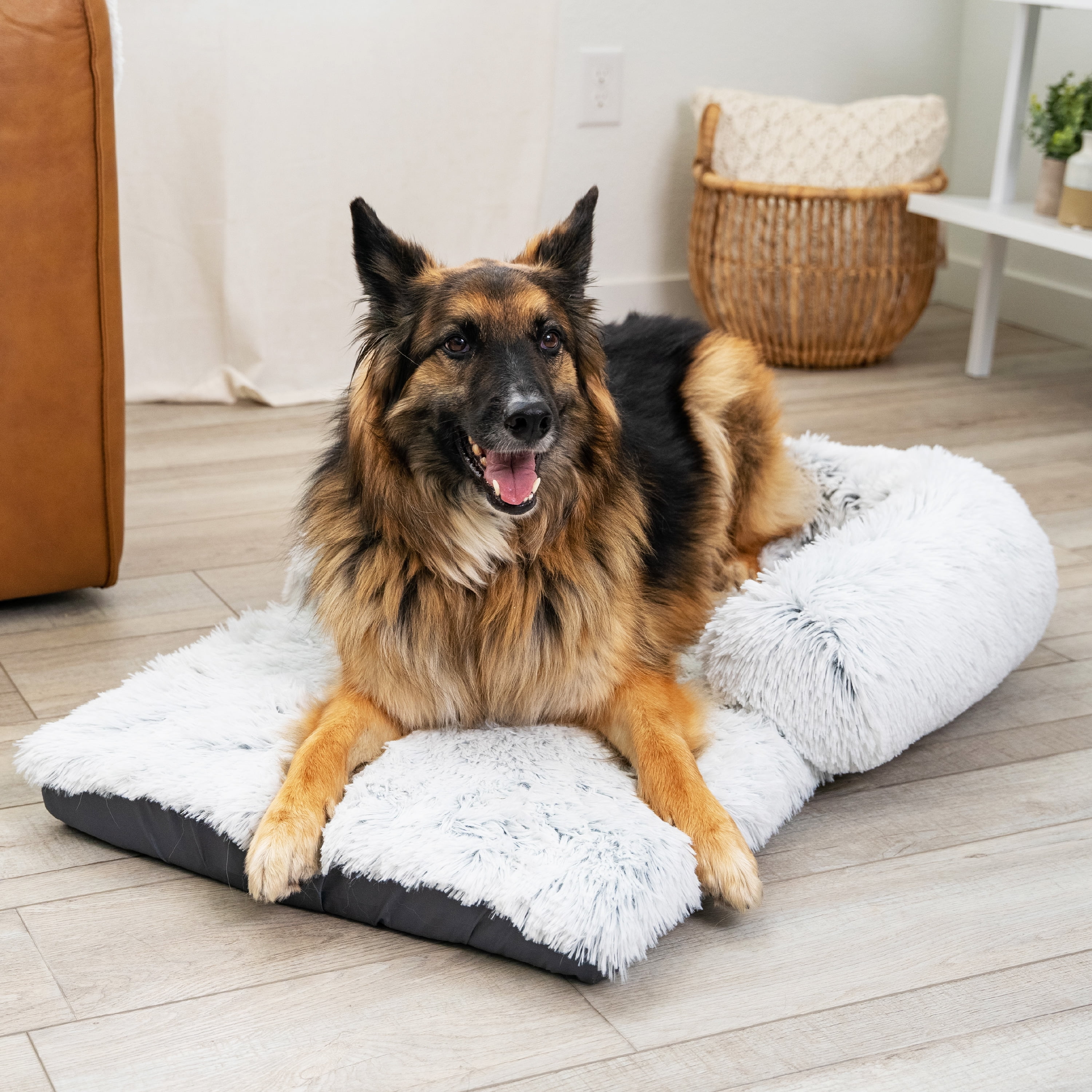 Best Friends by Sheri Nap Mat Dog Bed with Bolster - Washable Crate Pad and Removable Cover, Frost, 36x21