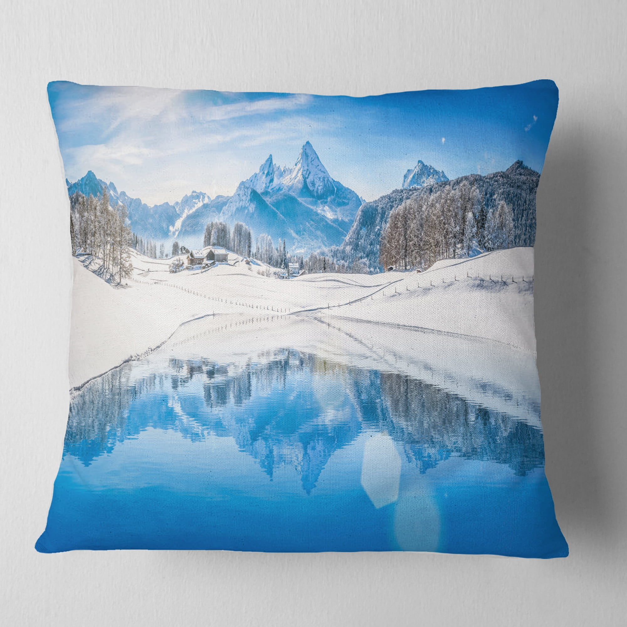Designart Winter Mountain Lake in Alps - Landscape Photography Throw Pillow - 16x16