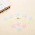 thumbnail image 2 of Estrellas fluorescentes de colores que brillan en la oscuridad y mejoran cualquier espacio con un brillo nocturno encantador, seguras y confiables para dormitorios de niños, bodas, aniversarios y, 2 of 7