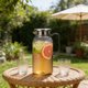 thumbnail image 4 of MTBLYS Jarra de agua de plástico con tapa de 1 L|Dispensador de bebidas de acrílico para zumos|té helado|infusiones de frutas, 4 of 6