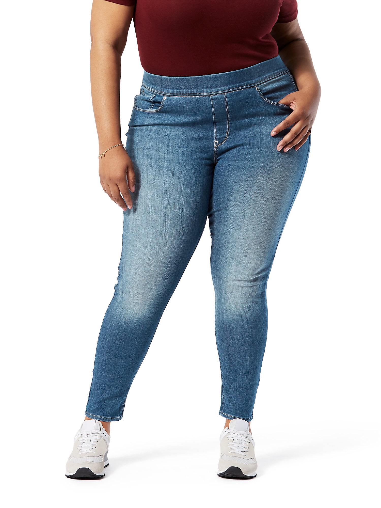 Signature by Levi Strauss & Co. Women's Plus Size Shaping Pull-On Skinny  Jeans 