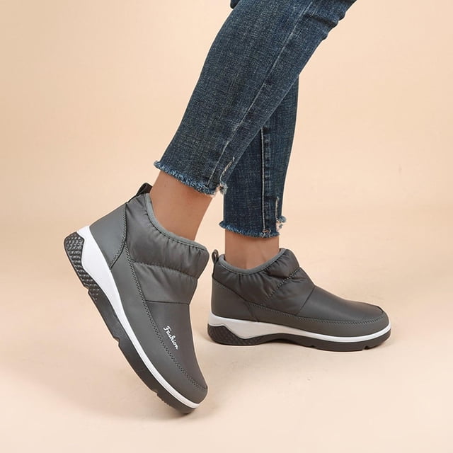 Chaussures Extérieur Femmes Bottes de Neige Bout Rond Chaussures à Enfiler Bottes Décontractées Bottes pour Femmes Mode Chic en Liquidation