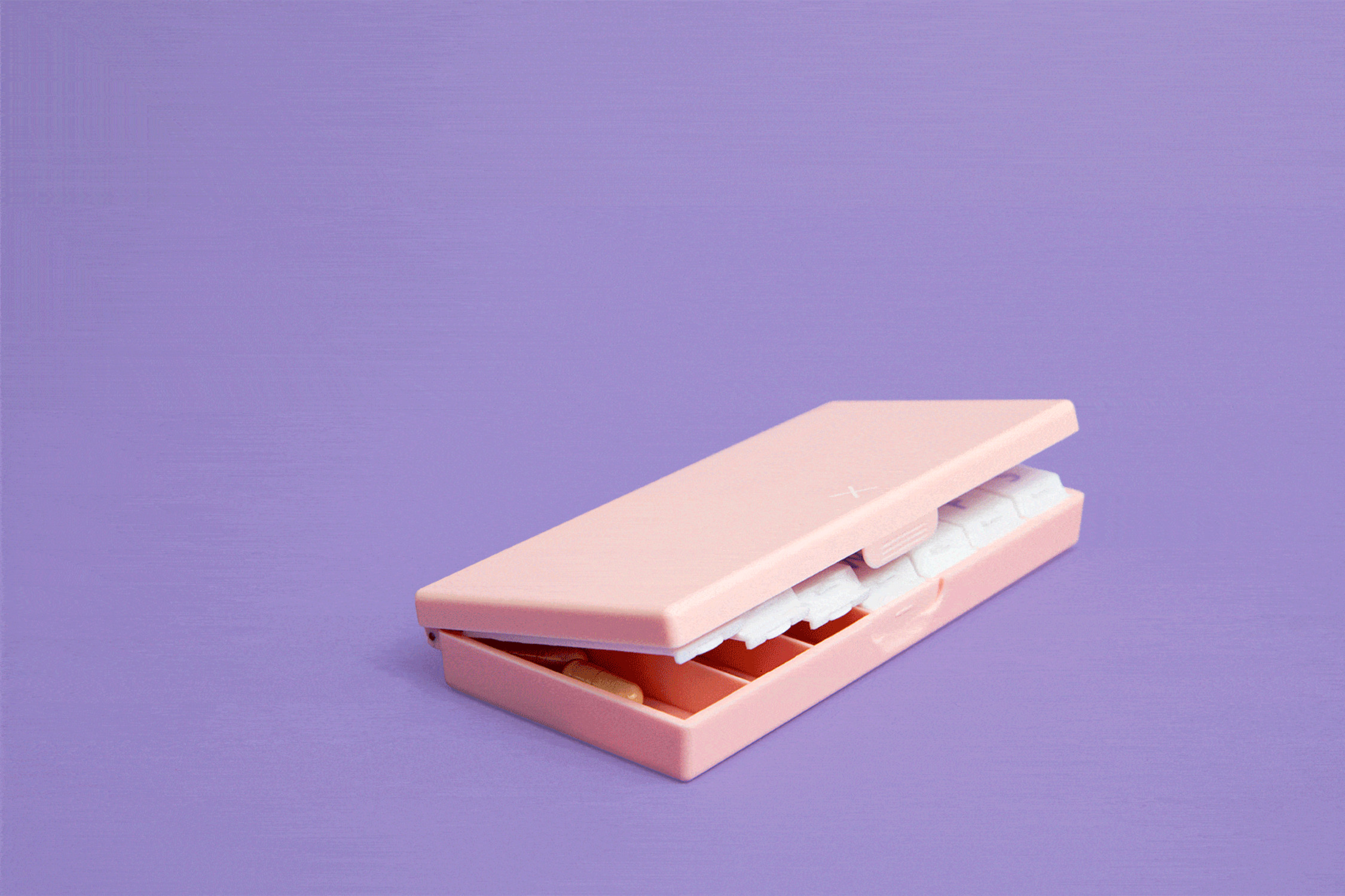 PORT X POLISH Weekly Pill Organizer Single 1X Daily, Stylish Pill Box with Matte Finish, Blush Pink