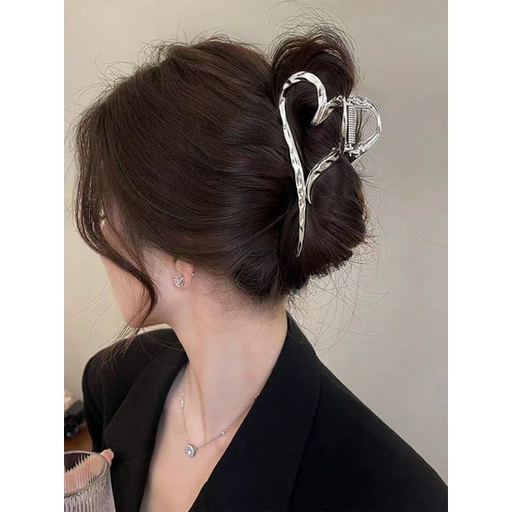 1Pcs Sliver Heart Hair Claw Clips,Elegant Love Design Hair Barrettes Ornament Large Hair Catch Clips Hair Accessories for Women