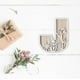 thumbnail image 5 of Decoración mural tallada con flores de madera | Colgante de cartas de madera hecho a mano | Textura natural | Acento duradero para bodas en la cocina en casa | Adorno rústico colgante, 5 of 5