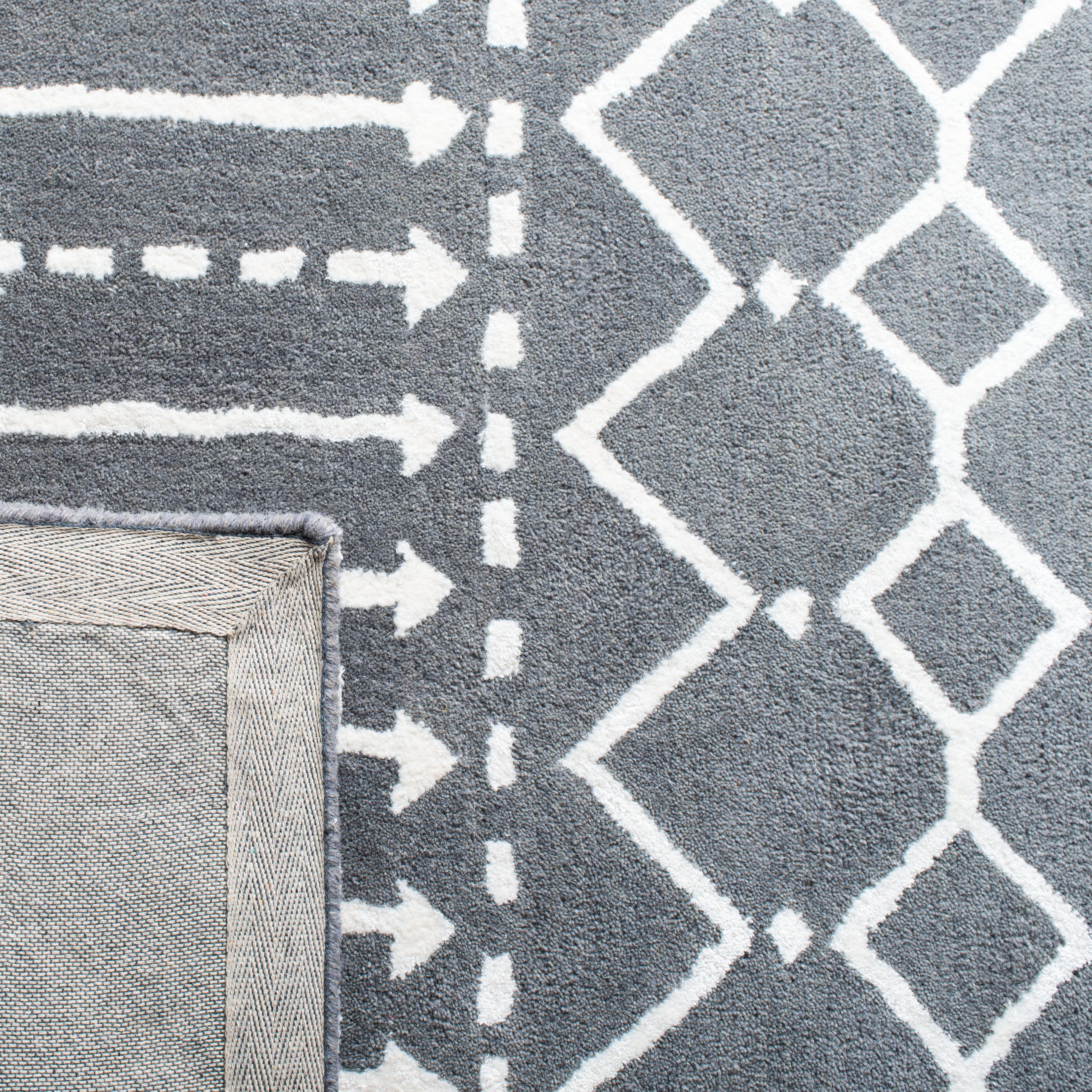 SAFAVIEH Himalaya Darin Geometric Wool Area Rug, Grey/Ivory, 6' x 6' Square
