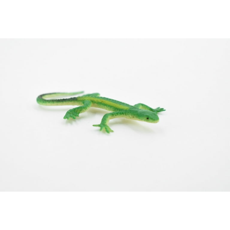 Rubber lizard best sale toy