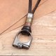thumbnail image 3 of Collares Kirykle Collares Colgantes Plumas Estilo Rock Moderno Collar de Cadena Larga de Cuero Auténtico Diseño Vintage Collar para Hombre, 3 of 5