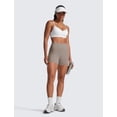 thumbnail image 3 of Shorts CRZ YOGA Secretsculpt Butterlift tiro alto 4", 3 of 5