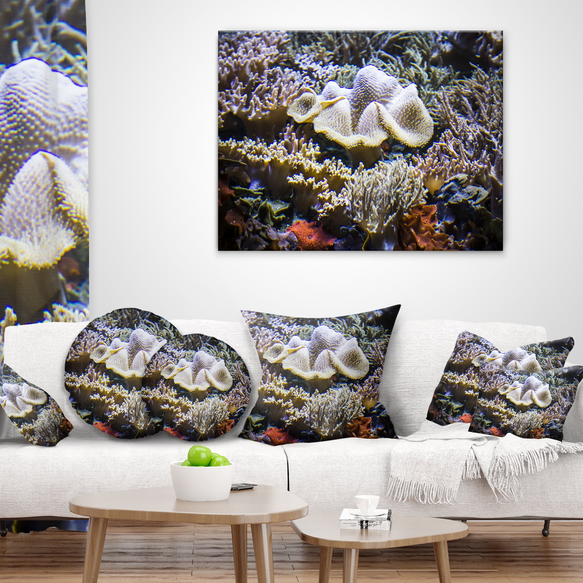 Designart Beautiful Seabed With Fish - Landscape Printed Throw Pillow - 16x16